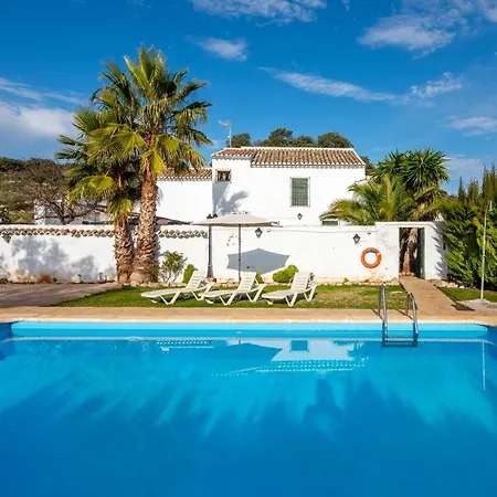 Cortijo Fuente De Alonso Gomez *