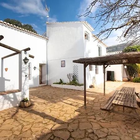 Cortijo Fuente De Alonso Gomez *